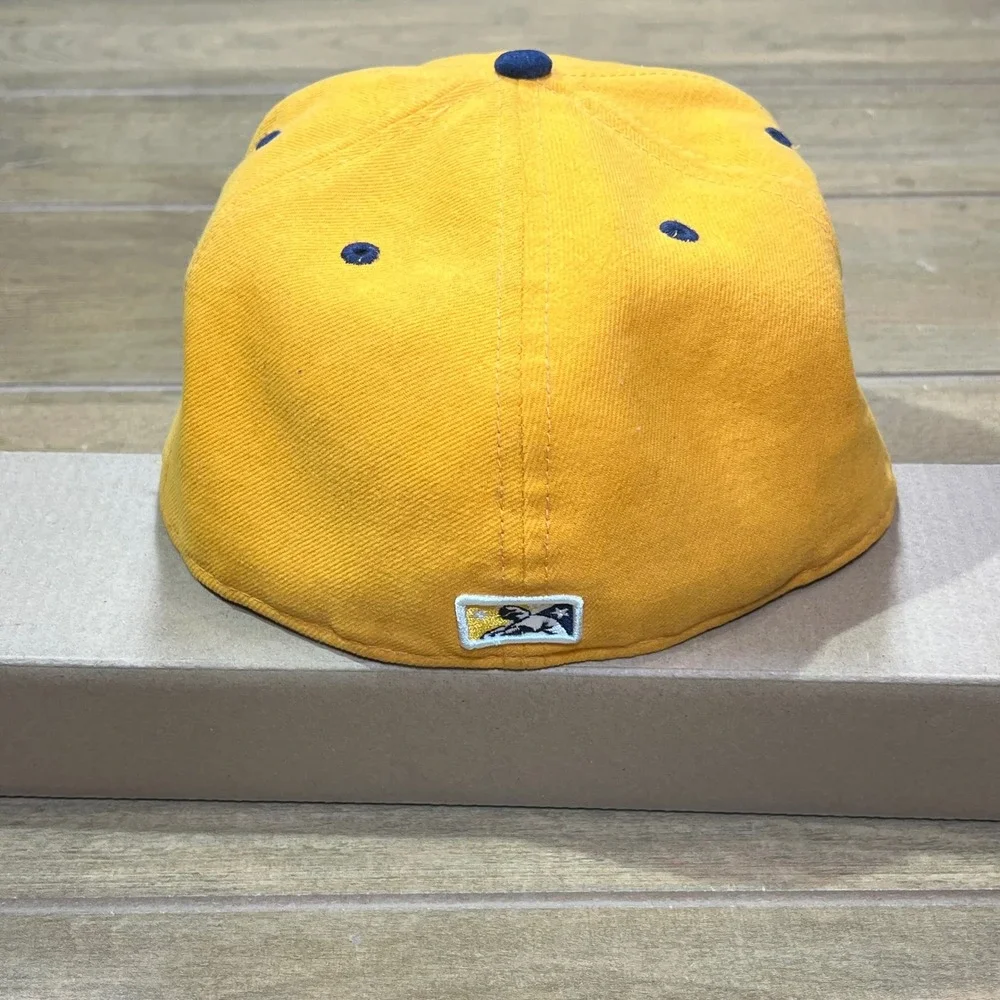 New Era 59FIFTY Montgomery Biscuits MiLB Fitted‎ Hat Yellow Navy Size 7 3/4